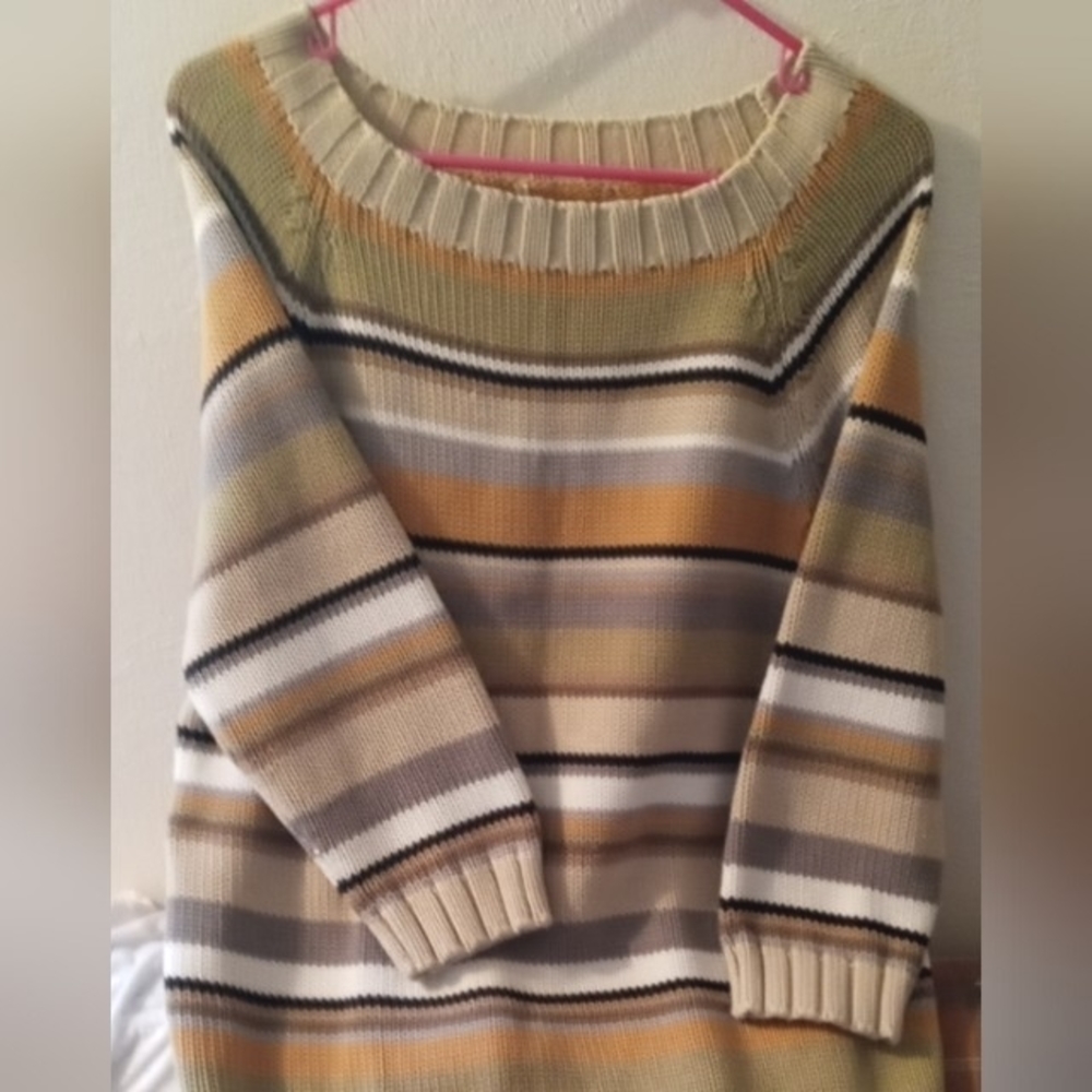 Heavyweight sweater